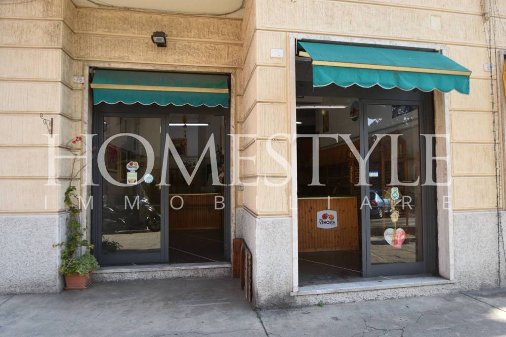 negozio in vendita a Genova