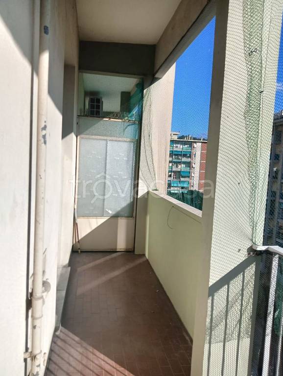 appartamento in vendita a Genova in zona Molassana