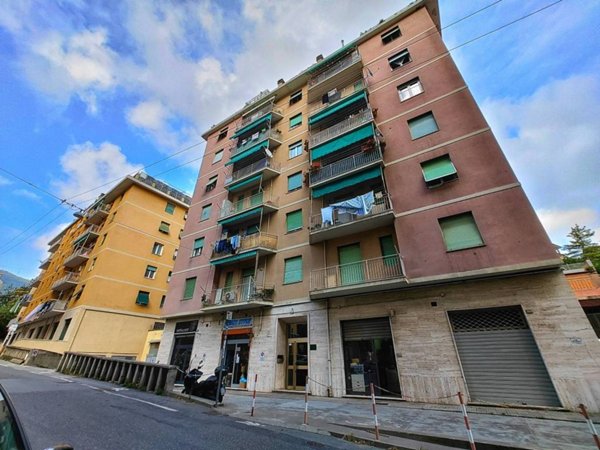 appartamento in vendita a Genova in zona Molassana