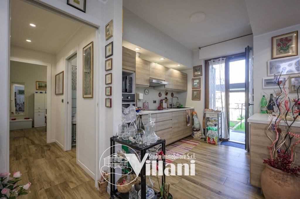 appartamento in vendita a Genova in zona Sturla