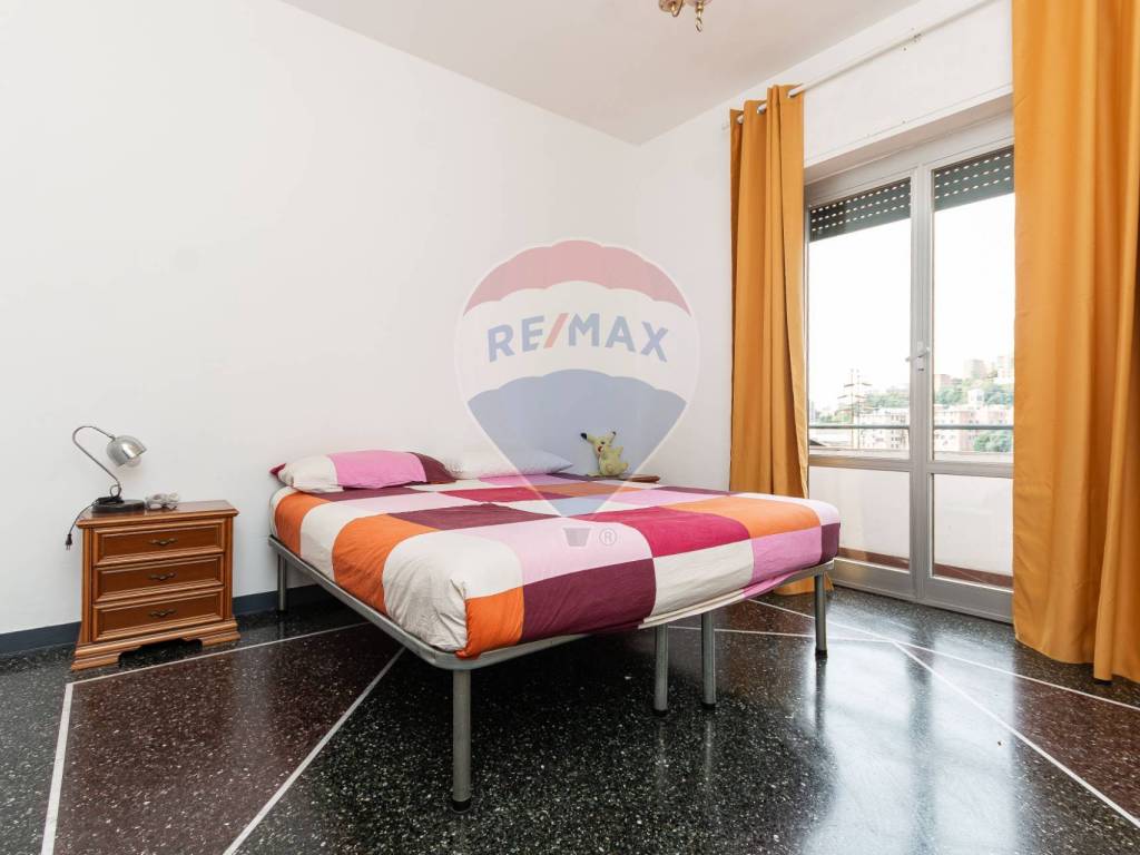 appartamento in vendita a Genova in zona Sampierdarena
