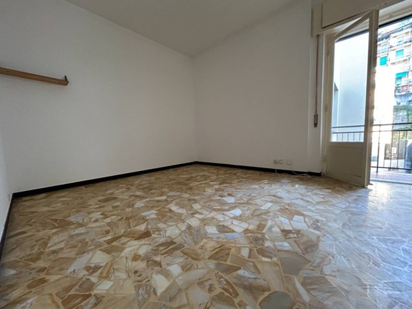 appartamento in vendita a Genova in zona Marassi
