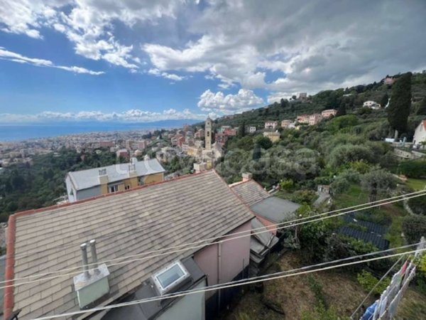 casa indipendente in vendita a Genova in zona Apparizione