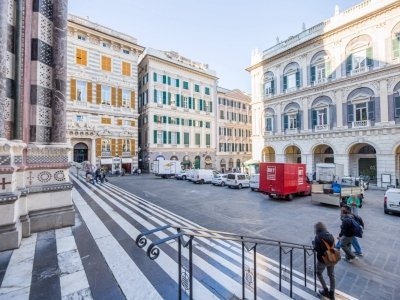 locale commerciale in vendita a Genova in zona Centro Storico