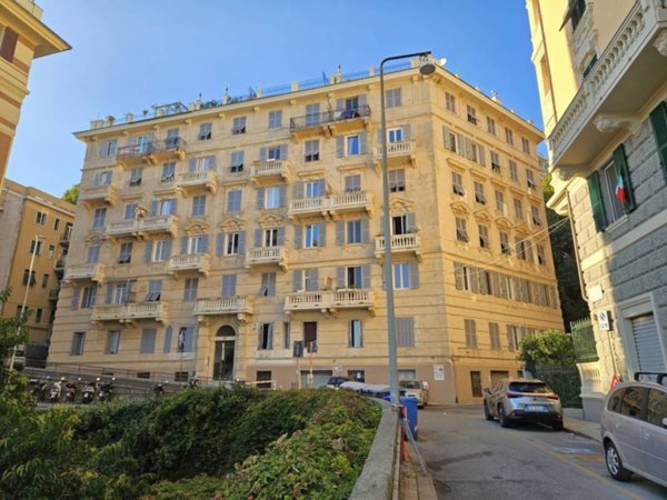 appartamento in vendita a Genova in zona Lagaccio / Granarolo