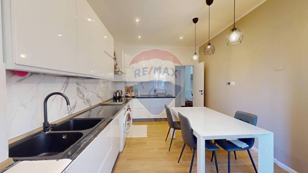 appartamento in vendita a Genova in zona Marassi