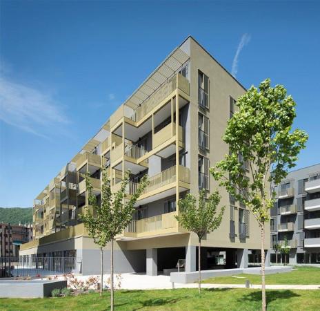 appartamento in vendita a Genova in zona Molassana