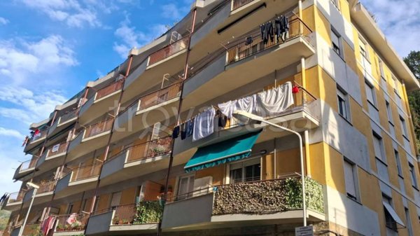 appartamento in vendita a Genova in zona Rivarolo