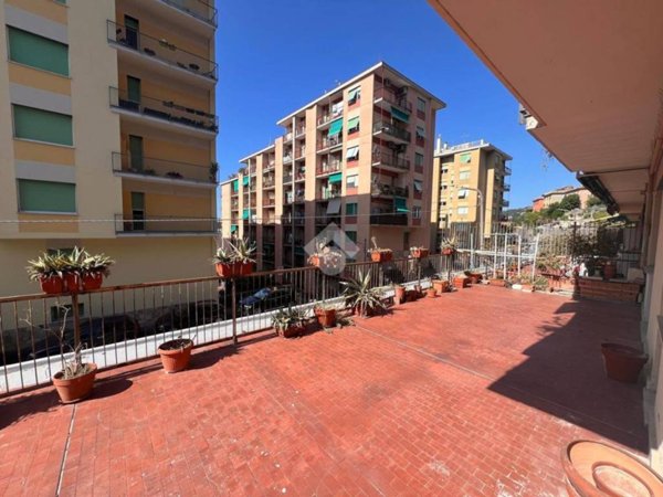 appartamento in vendita a Genova in zona Marassi