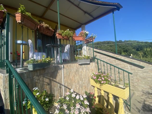 casa indipendente in vendita a Genova in zona Pegli