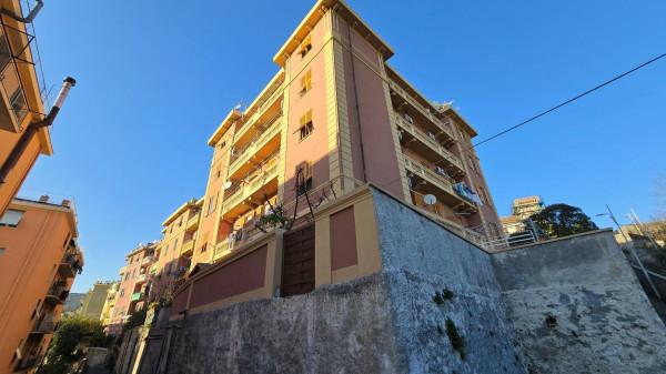 appartamento in vendita a Genova in zona Cornigliano