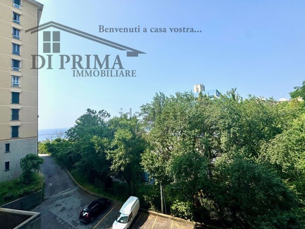 appartamento in vendita a Genova in zona Palmaro / Pra'