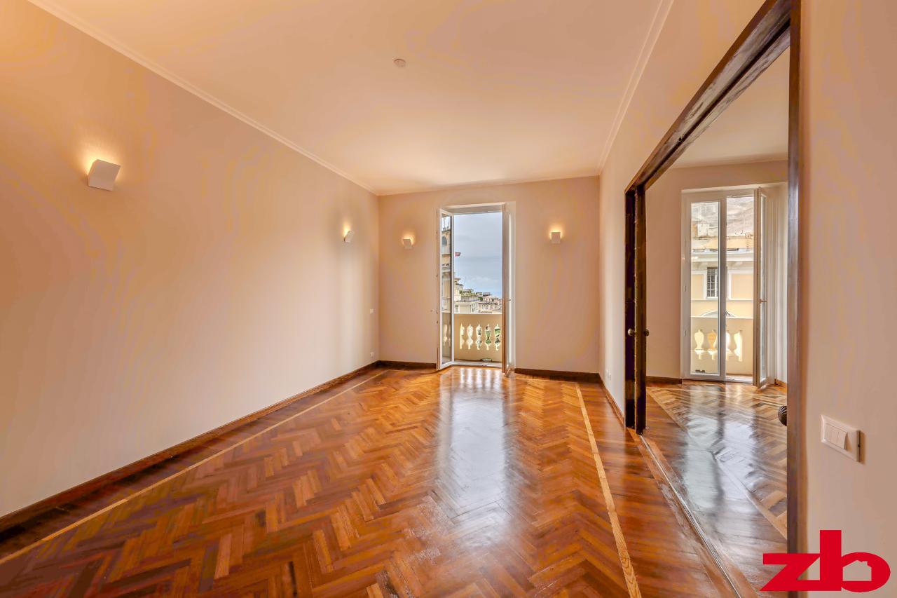 appartamento in vendita a Genova in zona Castelletto