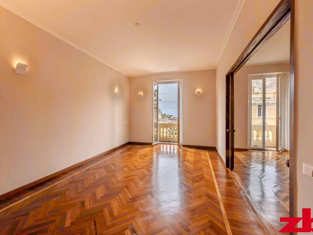 appartamento in vendita a Genova in zona Castelletto