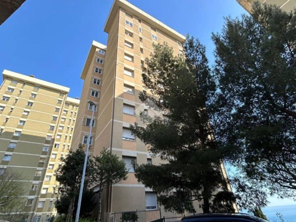 appartamento in vendita a Genova in zona Voltri