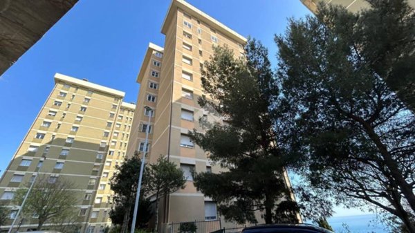 appartamento in vendita a Genova in zona Voltri