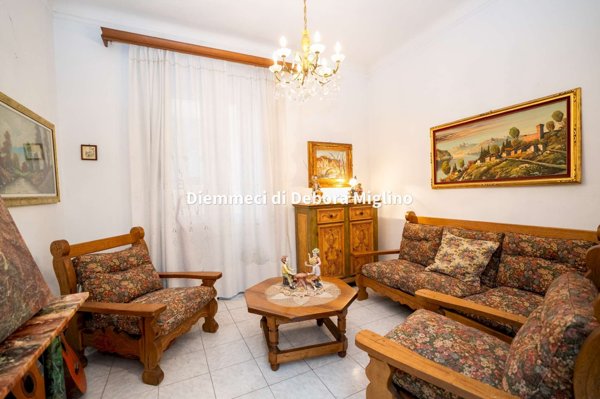 appartamento in vendita a Genova in zona Sestri Ponente