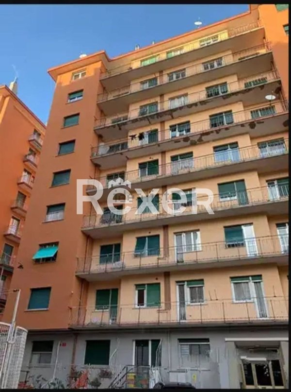 appartamento in vendita a Genova in zona Sestri Ponente
