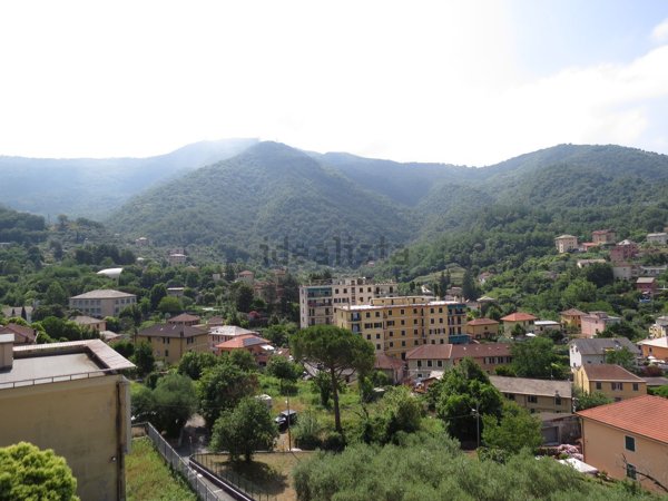 appartamento in vendita a Genova in zona San Desiderio