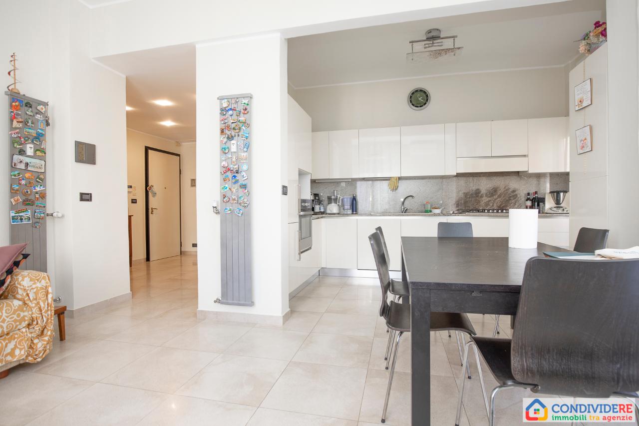 appartamento in vendita a Genova in zona Marassi