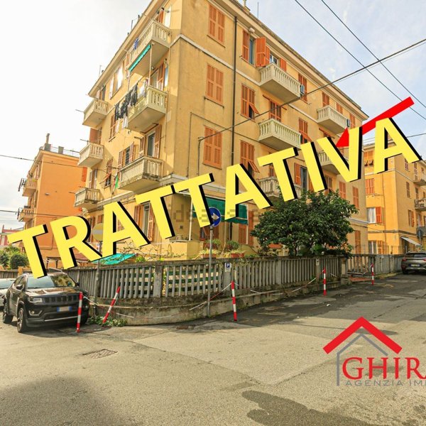 appartamento in vendita a Genova in zona Sestri Ponente