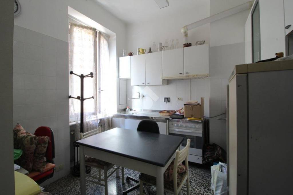 appartamento in vendita a Genova in zona Molassana