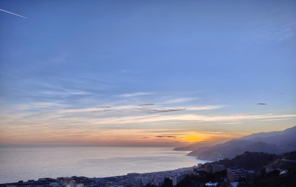 appartamento in vendita a Genova in zona Palmaro / Pra'