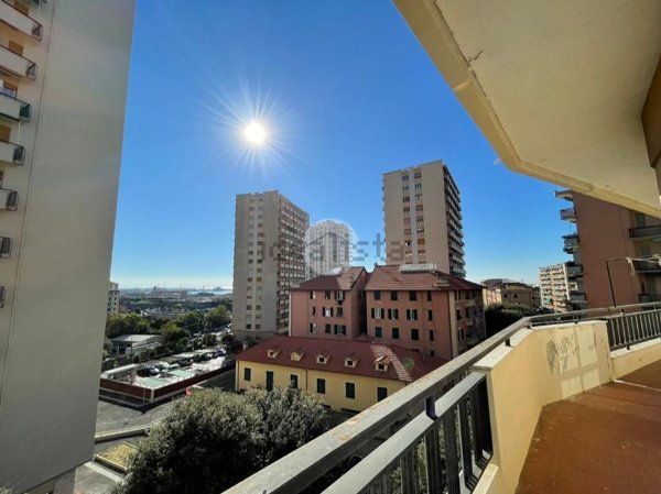 appartamento in vendita a Genova in zona Pegli
