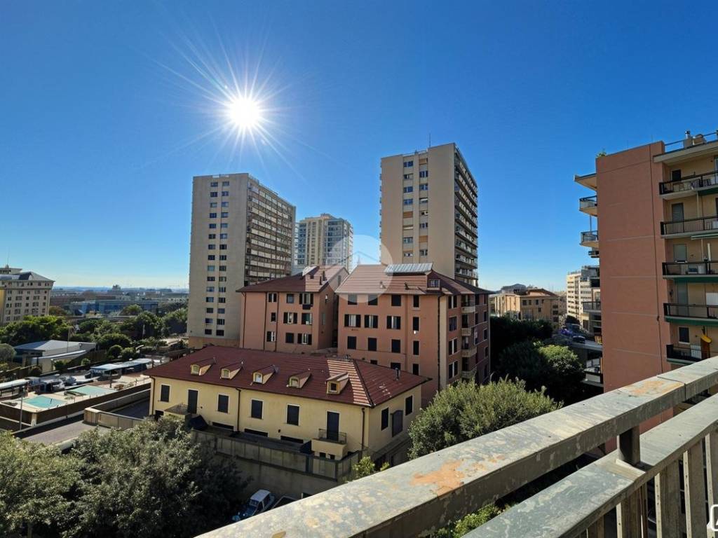 appartamento in vendita a Genova in zona Pegli