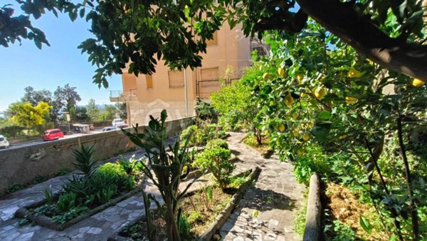 appartamento in vendita a Genova in zona Multedo