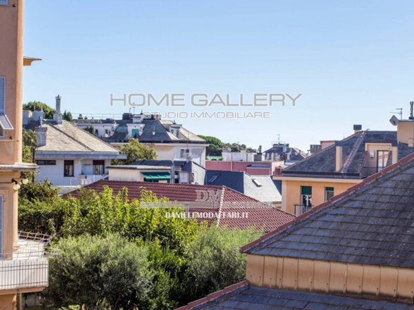 appartamento in vendita a Genova in zona Sturla