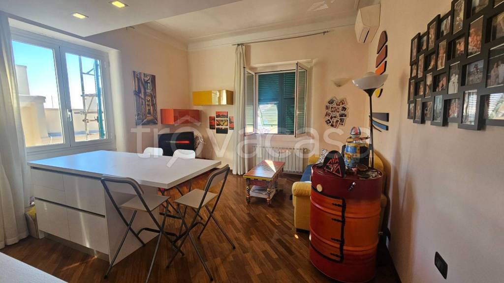 appartamento in vendita a Genova in zona Lagaccio / Granarolo