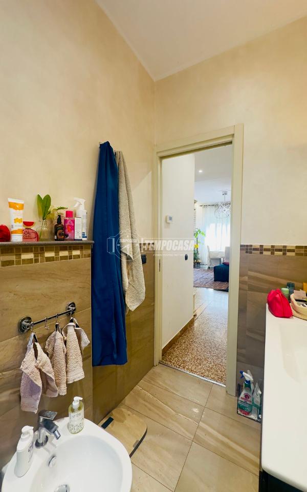 appartamento in vendita a Genova in zona Lagaccio / Granarolo