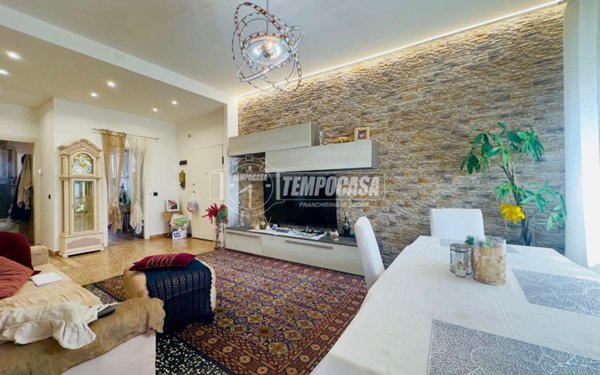 appartamento in vendita a Genova in zona Lagaccio / Granarolo