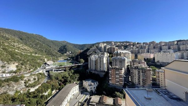 appartamento in vendita a Genova in zona Lagaccio / Granarolo