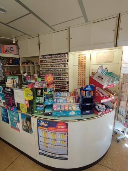 negozio in vendita a Genova in zona San Martino