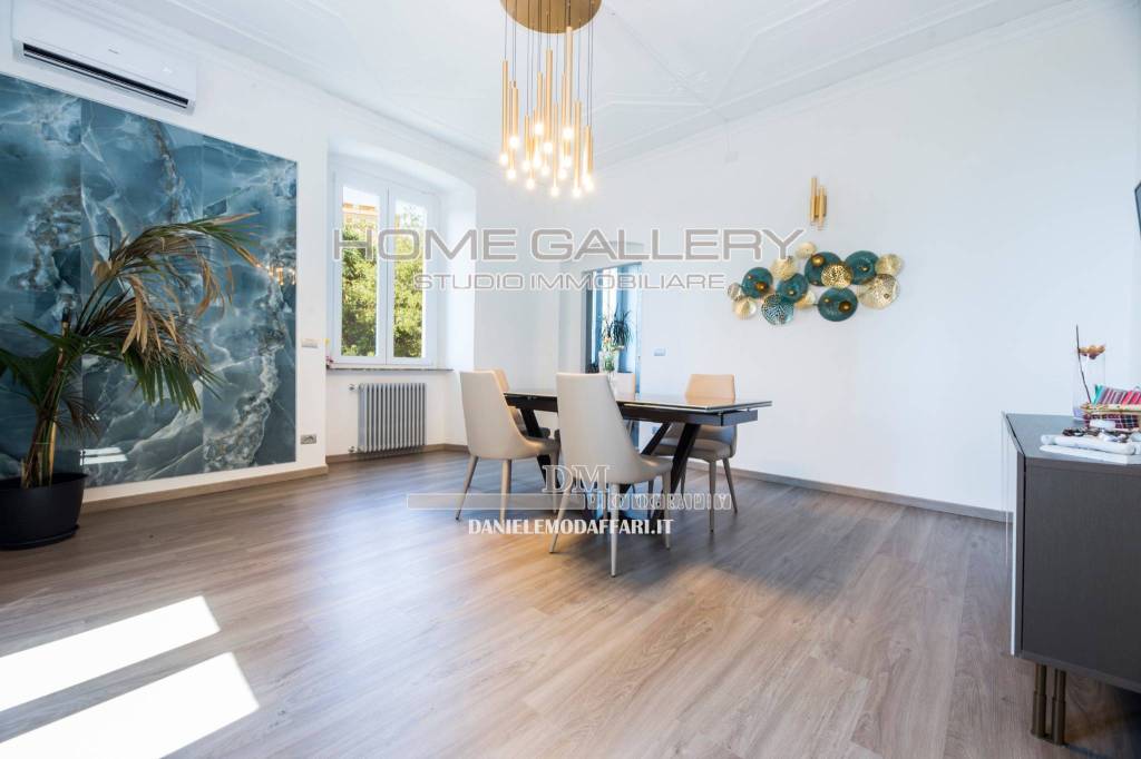 appartamento in vendita a Genova in zona Castelletto