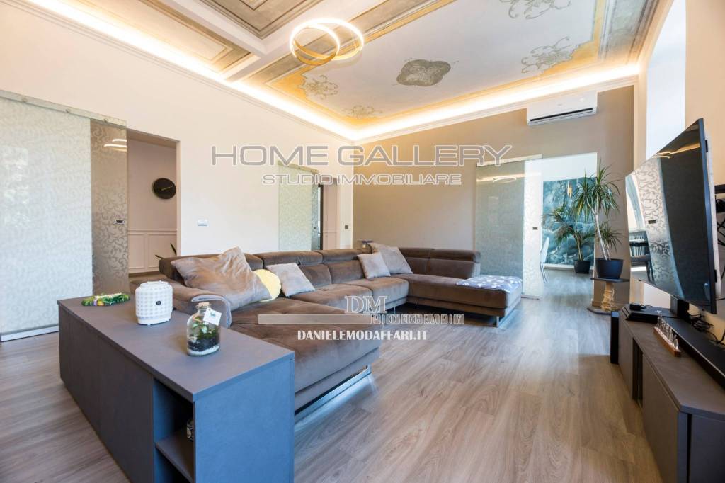 appartamento in vendita a Genova in zona Castelletto