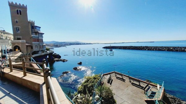 appartamento in vendita a Genova in zona Pegli
