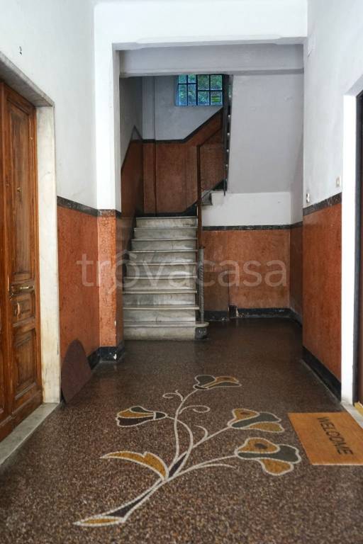 appartamento in vendita a Genova in zona Certosa