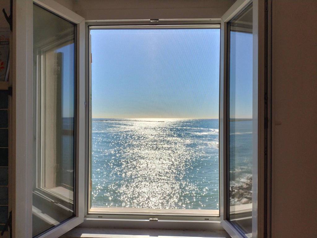 appartamento in vendita a Genova in zona Pegli