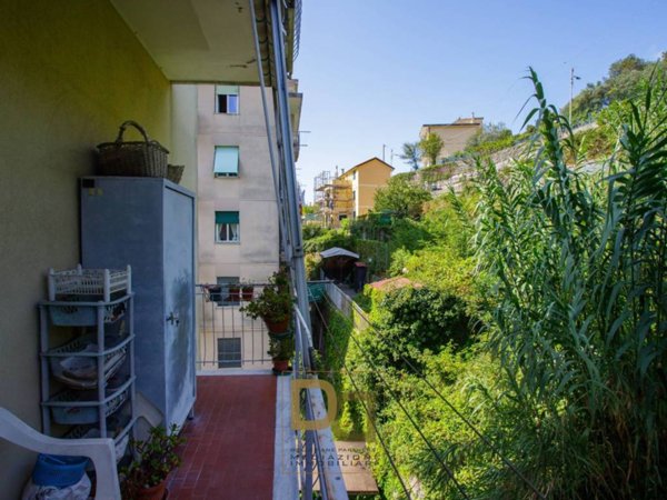 appartamento in vendita a Genova in zona Quezzi