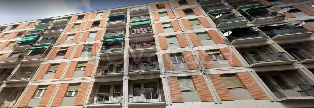 negozio in vendita a Genova in zona Molassana