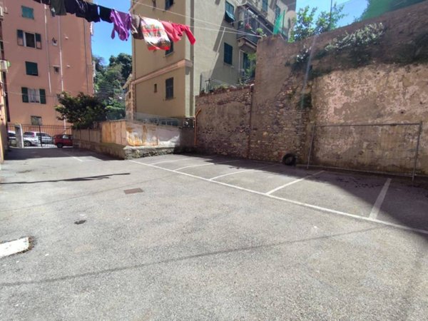 negozio in vendita a Genova in zona San Teodoro