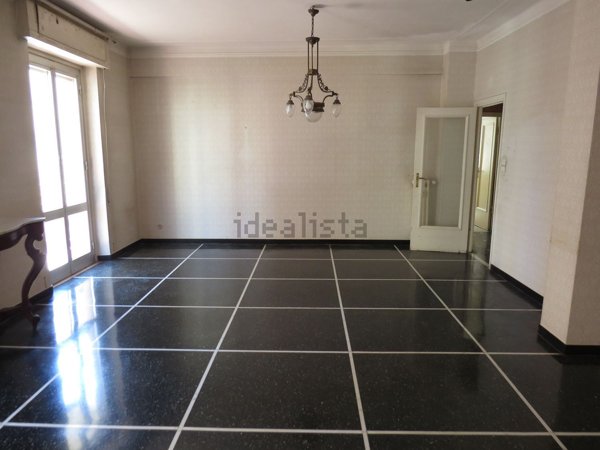 appartamento in vendita a Genova in zona Castelletto