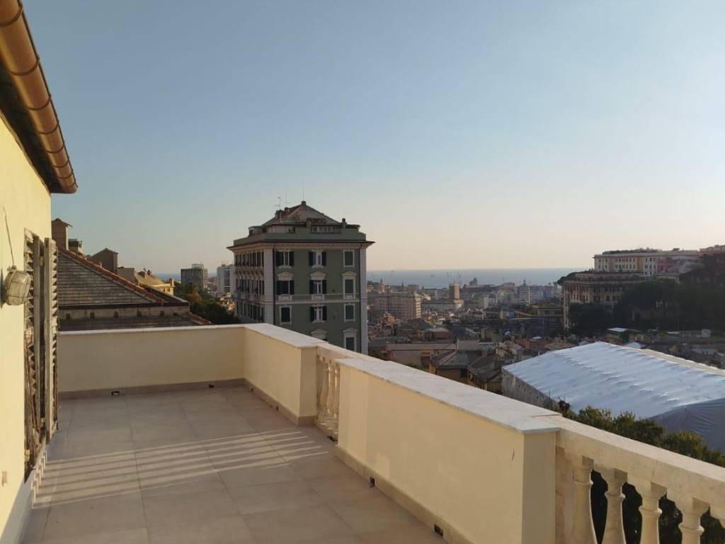 appartamento in vendita a Genova