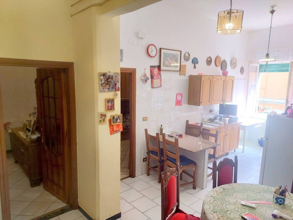 appartamento in vendita a Genova in zona Marassi