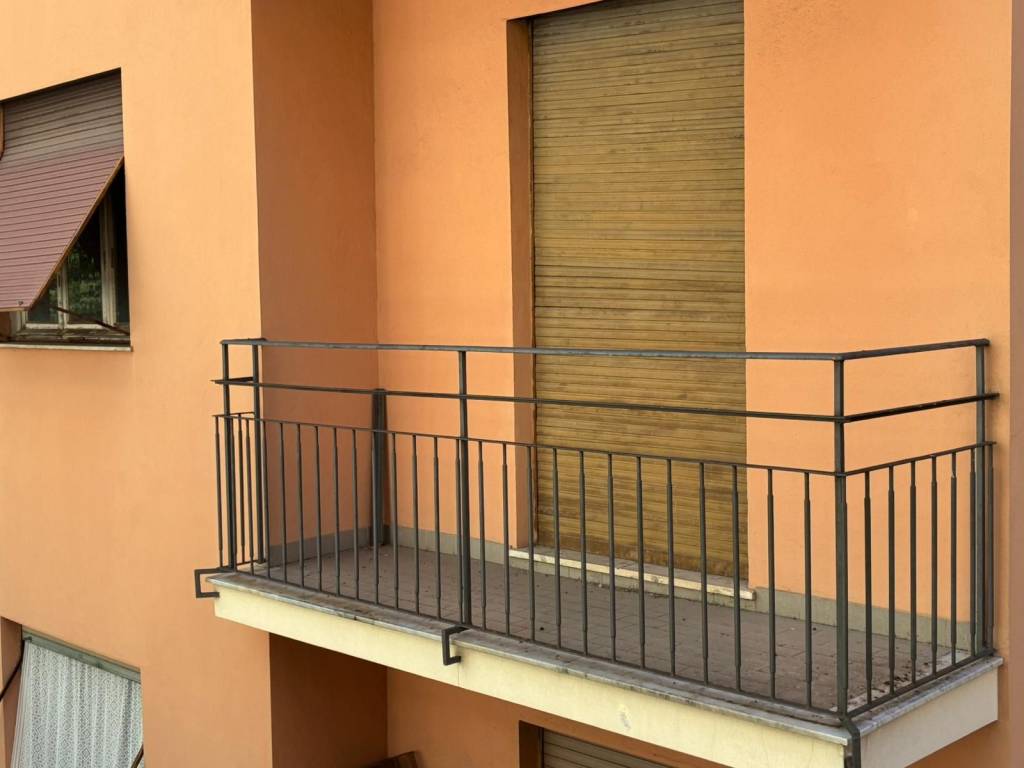 appartamento in vendita a Genova in zona Marassi