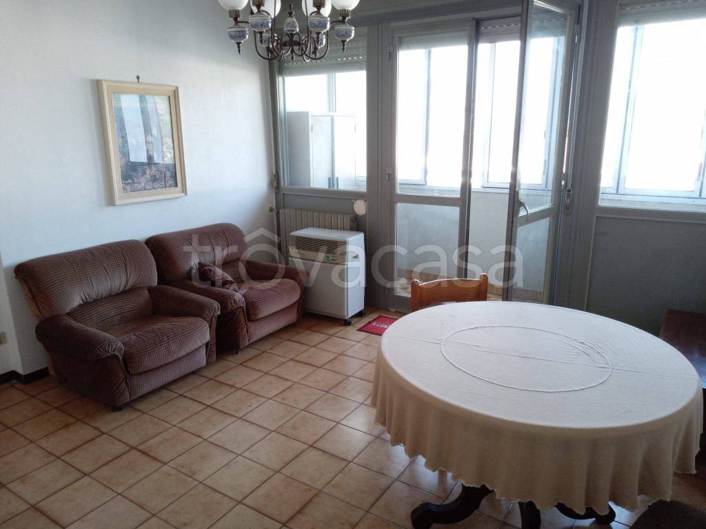 appartamento in vendita a Genova in zona Palmaro / Pra'