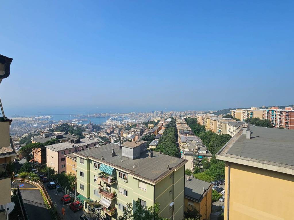 appartamento in vendita a Genova